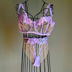 Honey Birdette 💜 Lilac Lace 2 Piece Set 38G Bra & XXL PANTIES